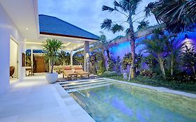 Villa Jonas Seminyak Bali
